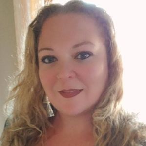 Meet your Posher, Janel